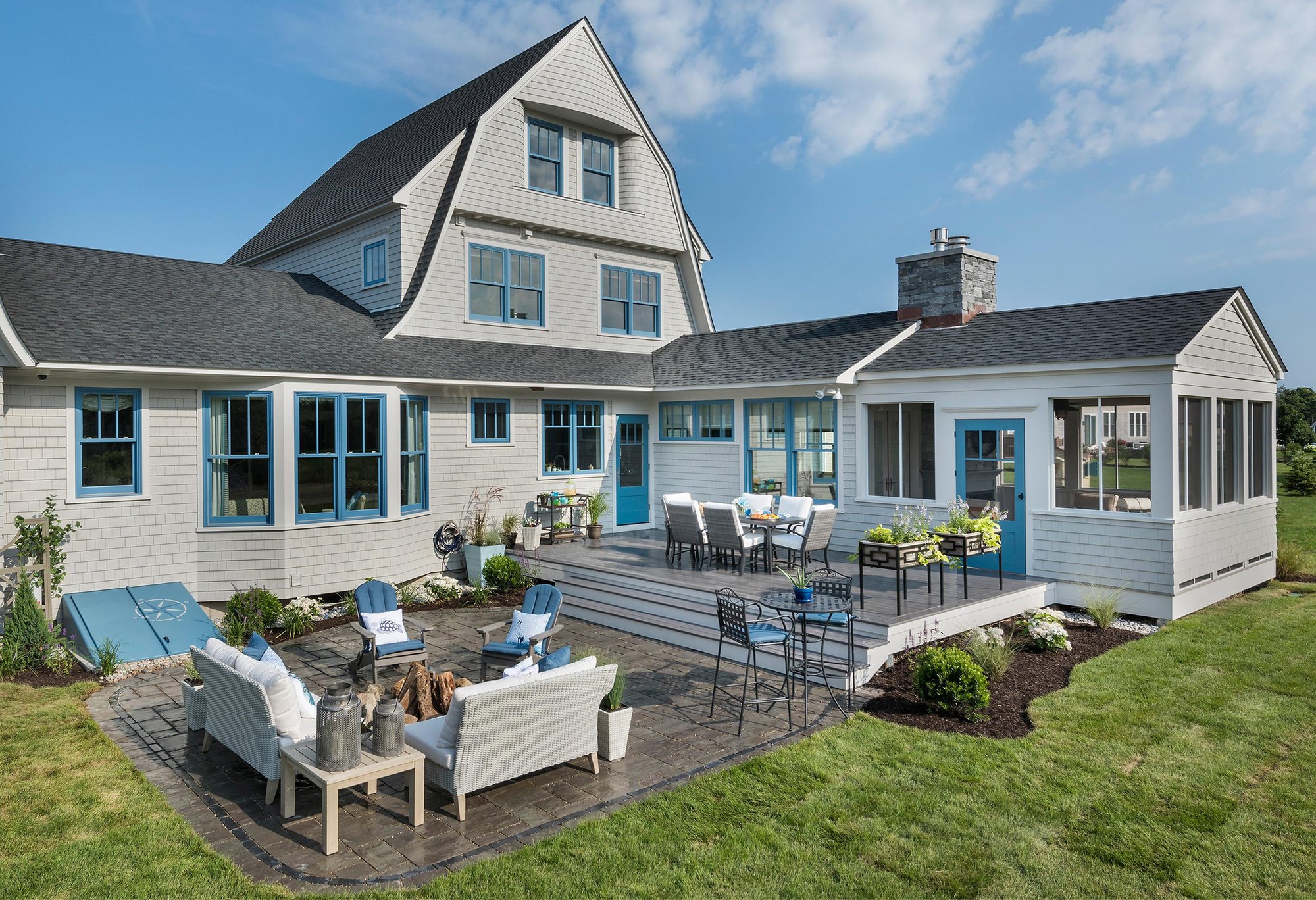 Wide photo showcasing Timber Trading LIFESPAN on an entire home in South Kingstown, RI. 