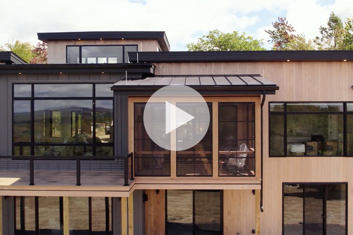 LR3-Cover Image LR3-Cover Image